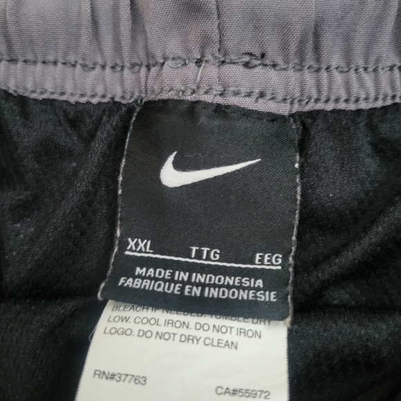 Nike Men's Black and Gray Striped Swim Shorts - Picture 5 of 5